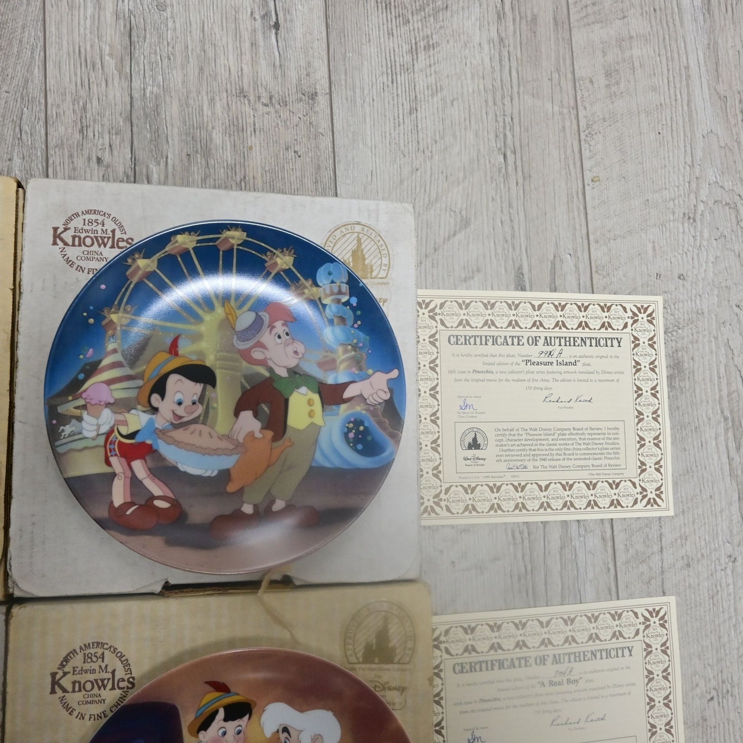 Vintage Disney Pinocchio Collectible 5 Knowles Painted Plates With Boxes & COAs Vintage