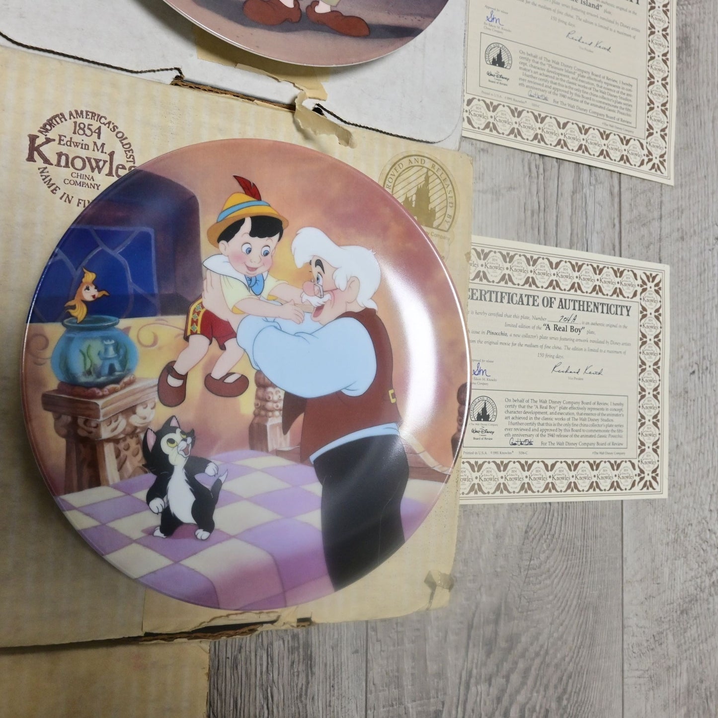 Vintage Disney Pinocchio Collectible 5 Knowles Painted Plates With Boxes & COAs Vintage