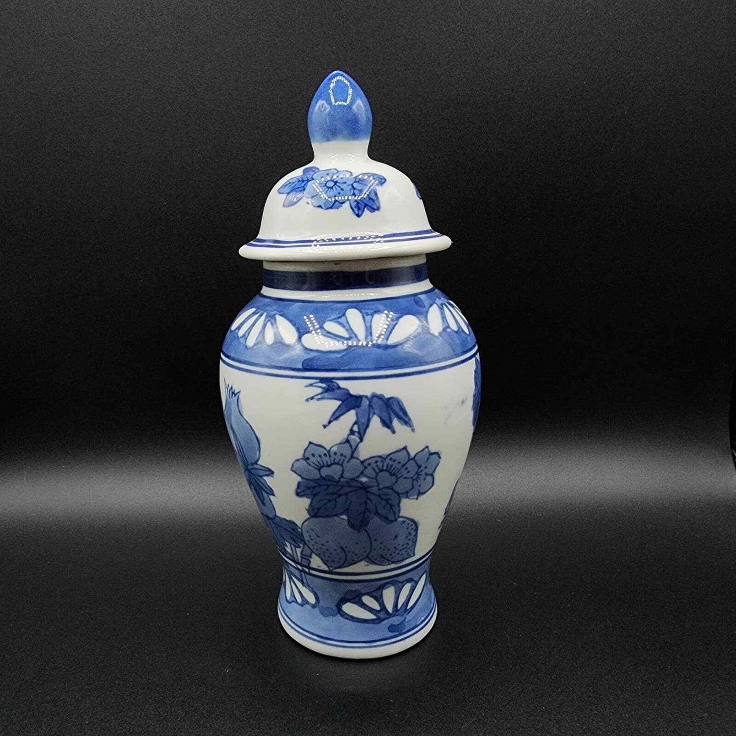 Vintage Blue and White Chinese Floral Ginger Jar Hand Made In China