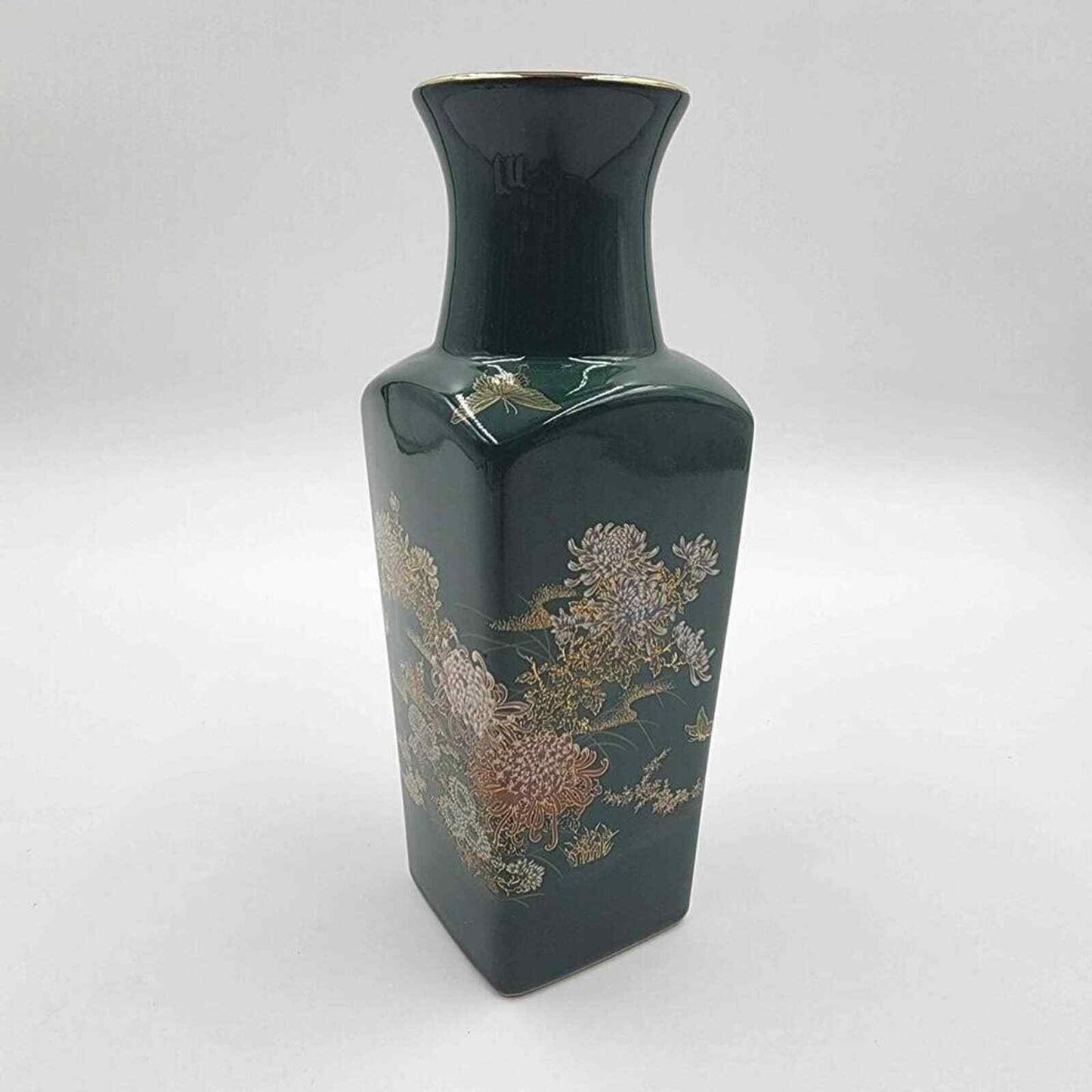 Vintage Toyo Jade Kiku Made In Japan Vase