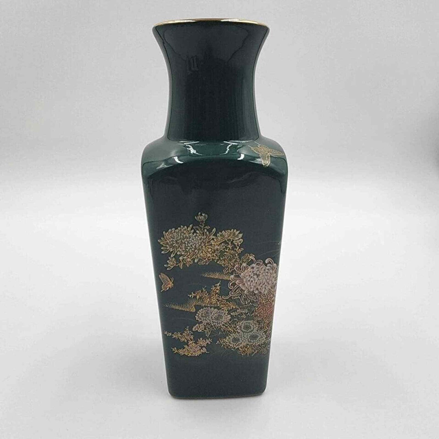 Vintage Toyo Jade Kiku Made In Japan Vase