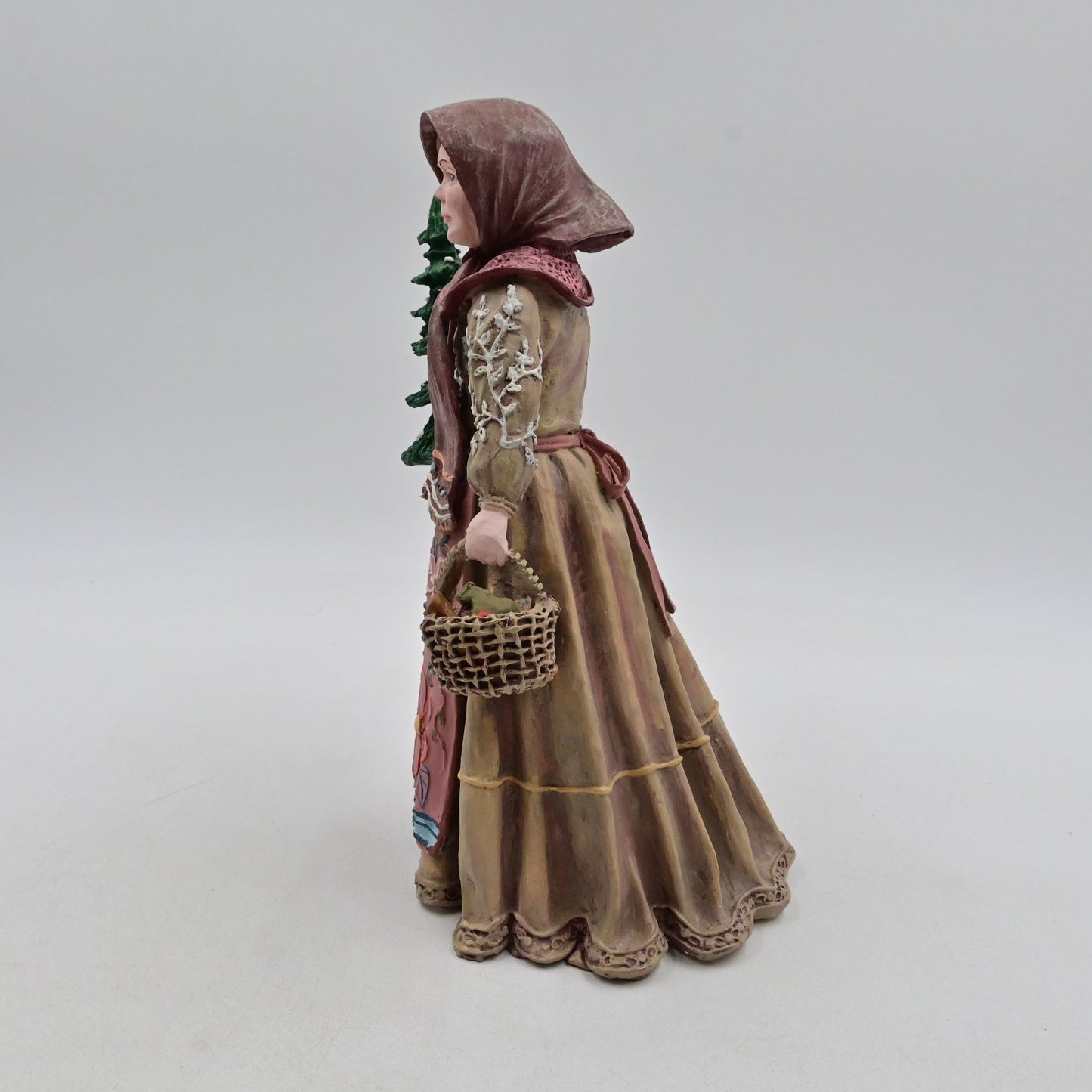 Duncan Royale History of Santa II Limited Edition Figurine Babouska of Russia