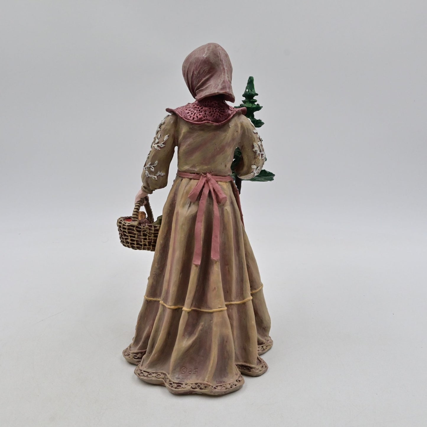Duncan Royale History of Santa II Limited Edition Figurine Babouska of Russia