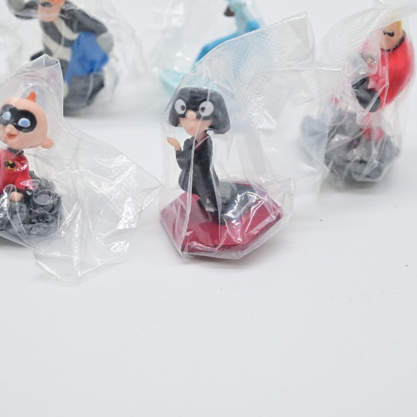 Tomy Disney The Incredibles Miniature Figure Bundle Of 8