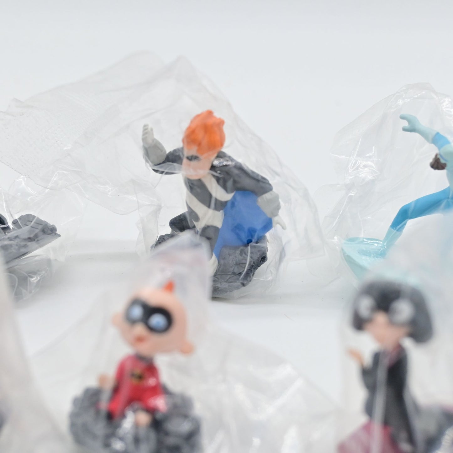 Tomy Disney The Incredibles Miniature Figure Bundle Of 8