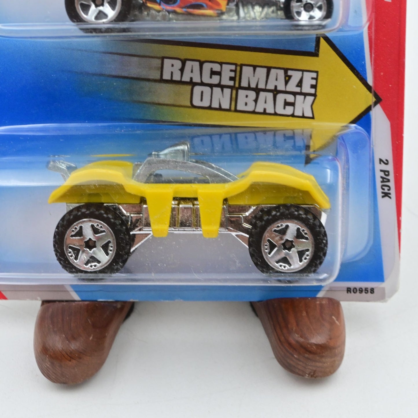 Hot Wheels A-Maze N Speedway 2-Pack Deuce Roadster & Spider Rider Die-Cast Cars