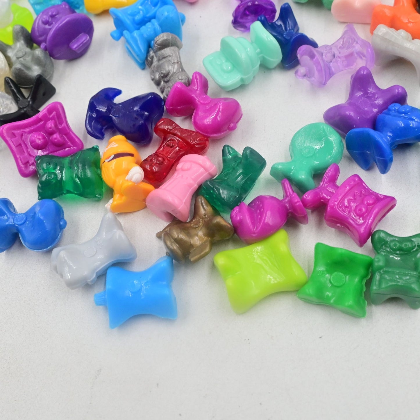 GoGo’s Crazy Bones Lot of 118 Mixed Series Figures Bundle
