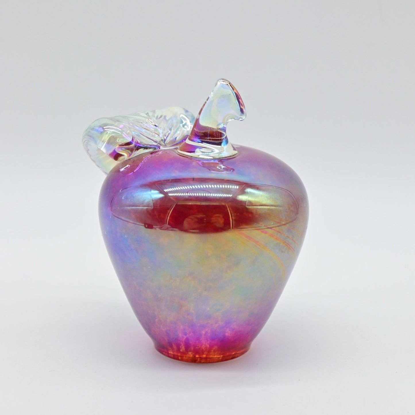 Vintage Signed Roger Vines Art Glass Apple w Stem & Leaf