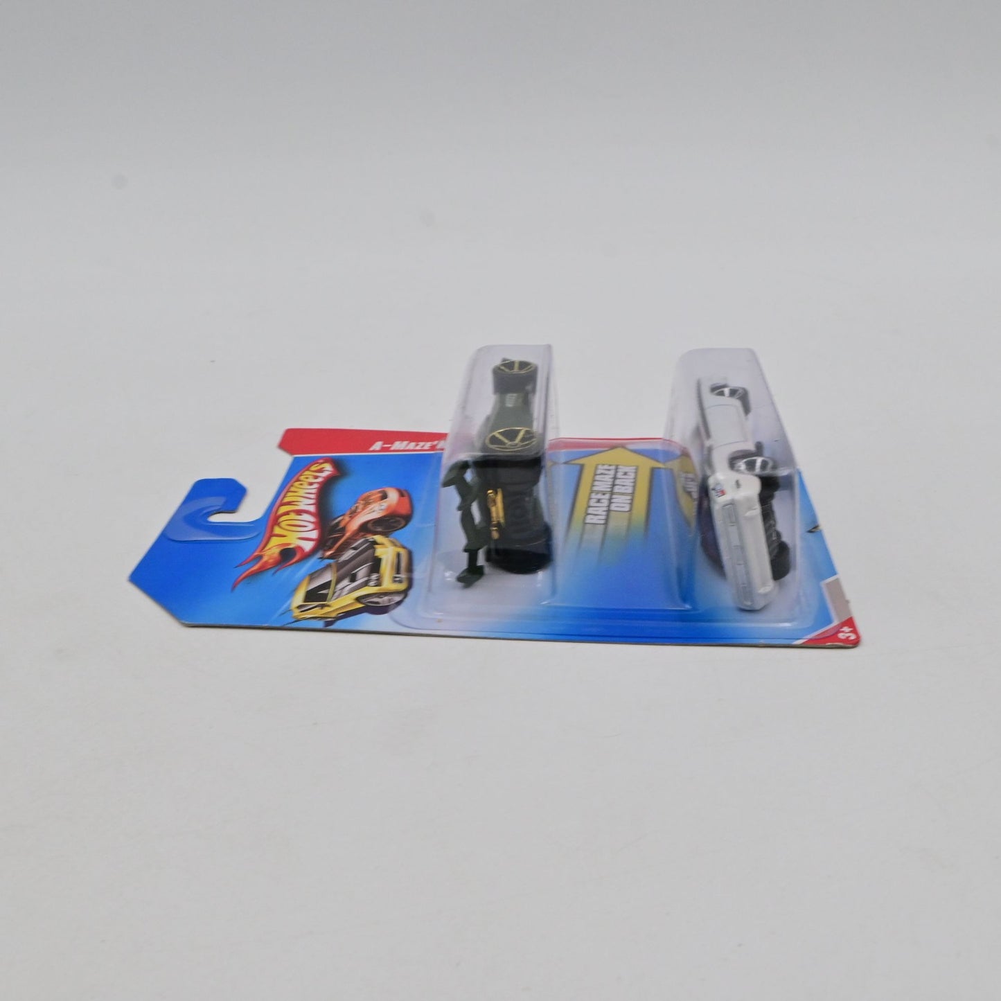 Hot Wheels A-Maze N Speedway 2-Pack Draft King & '70 Plymouth AAR Cuda Die-Cast