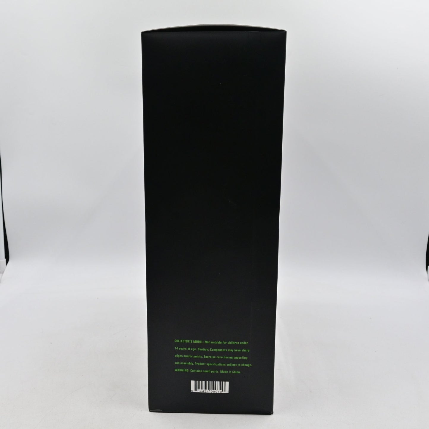 Alien: The Weyland-Yutani Report Sideshow Collectibles Hardcover Collector Edition