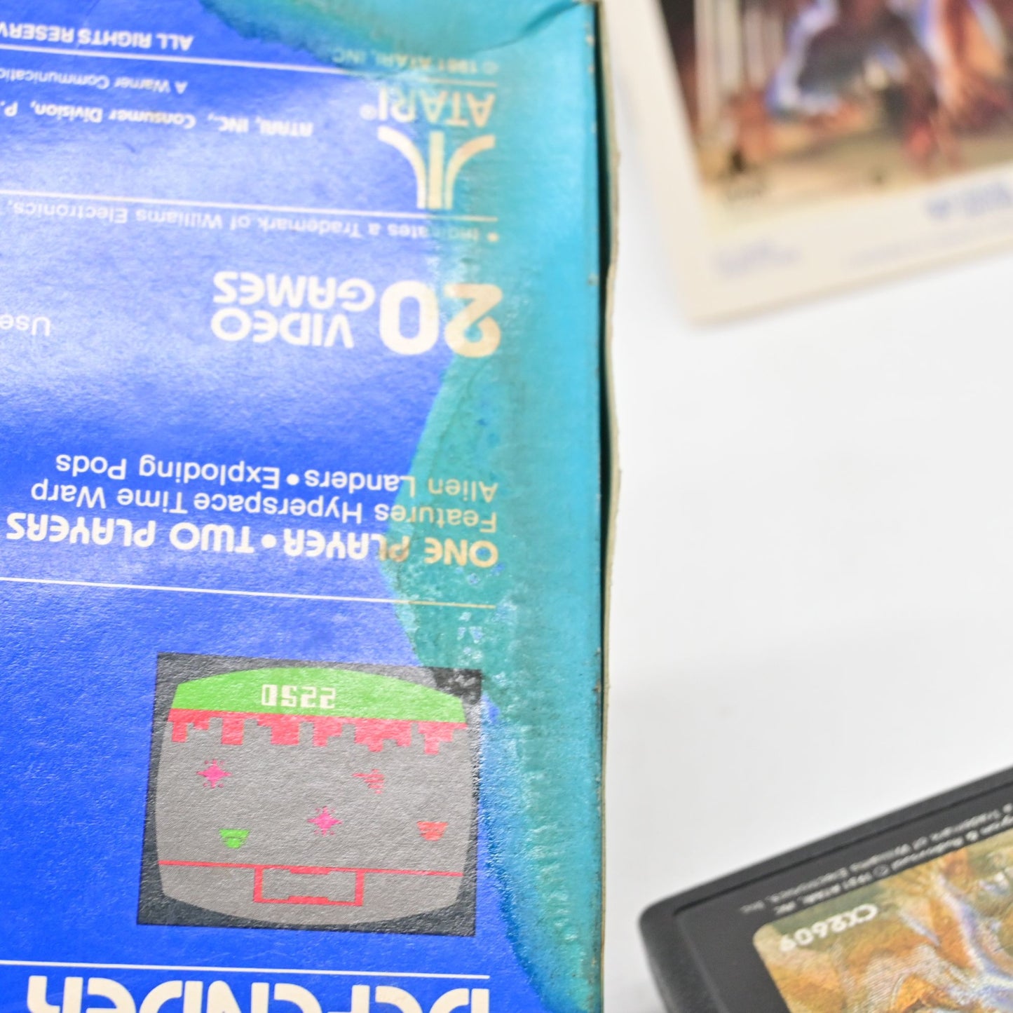 Atari Defender Game Cartridge With Box & Manual CX2609 For Atari 2600 Console