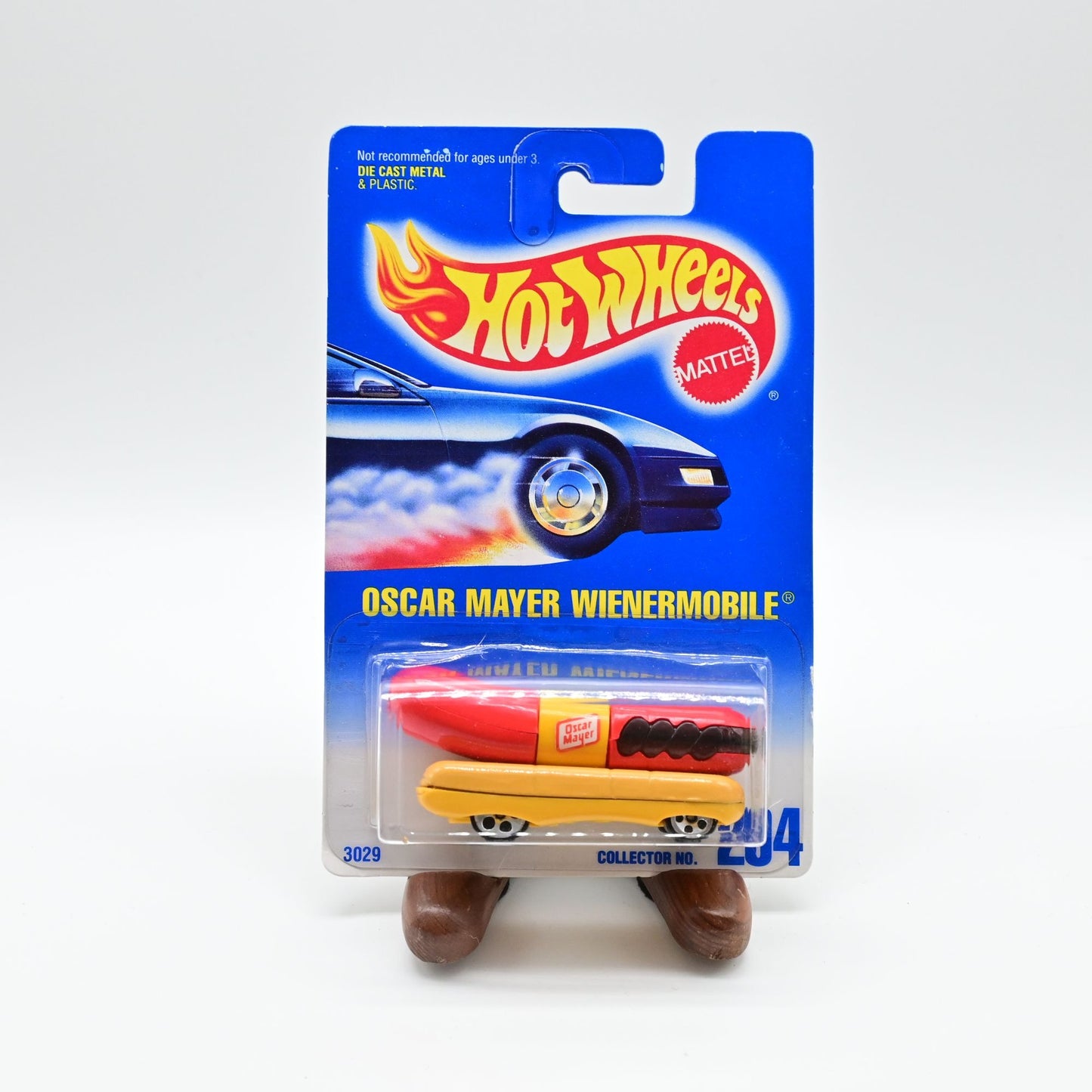 Hot Wheels Oscar Mayer Wienermobile Die-Cast Model Car 204