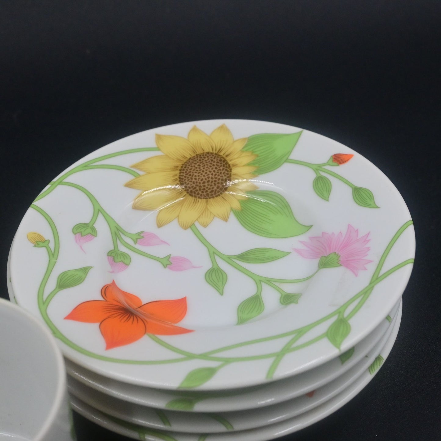 Fitz & Floyd Petite Fleur Cup And Saucer Set Of 4