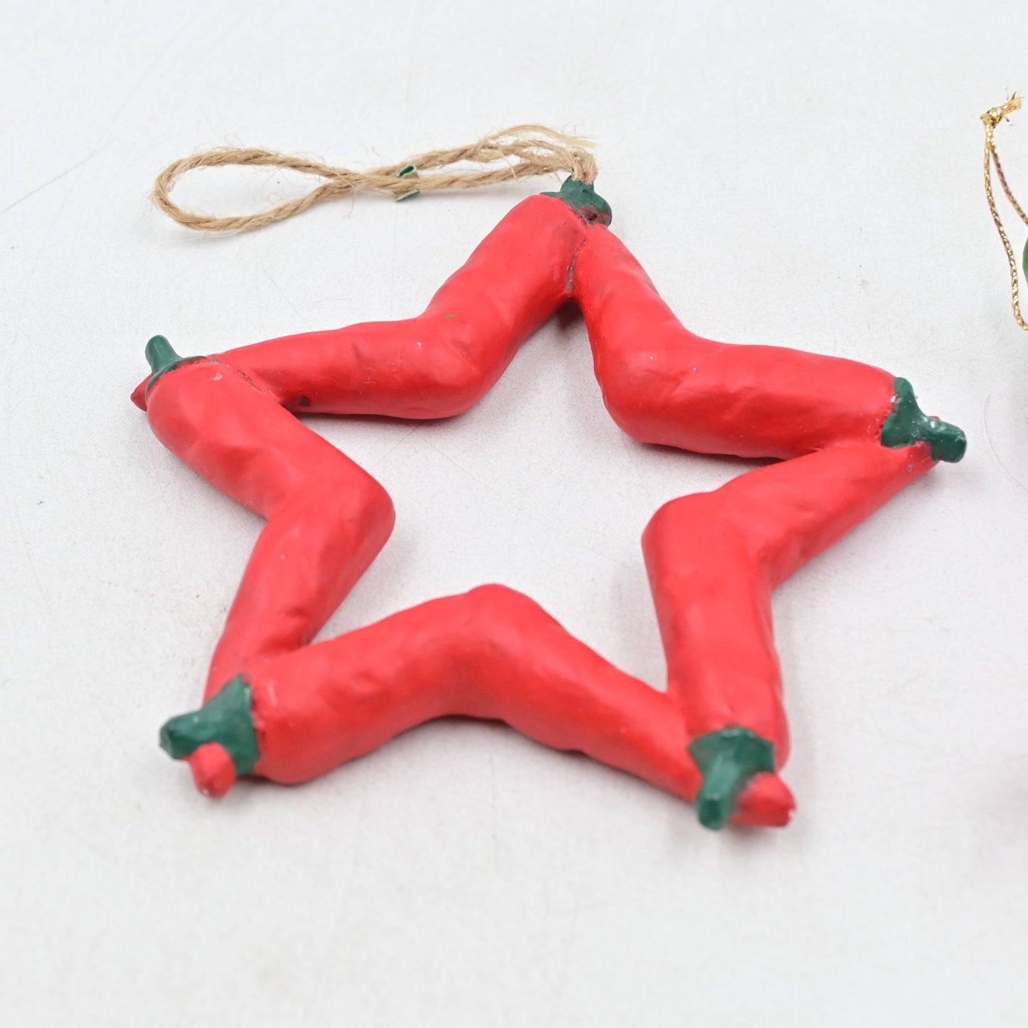 Red Hot Chilli Pepper Star & Wrapped In Lights Ornament Bundle Of 2