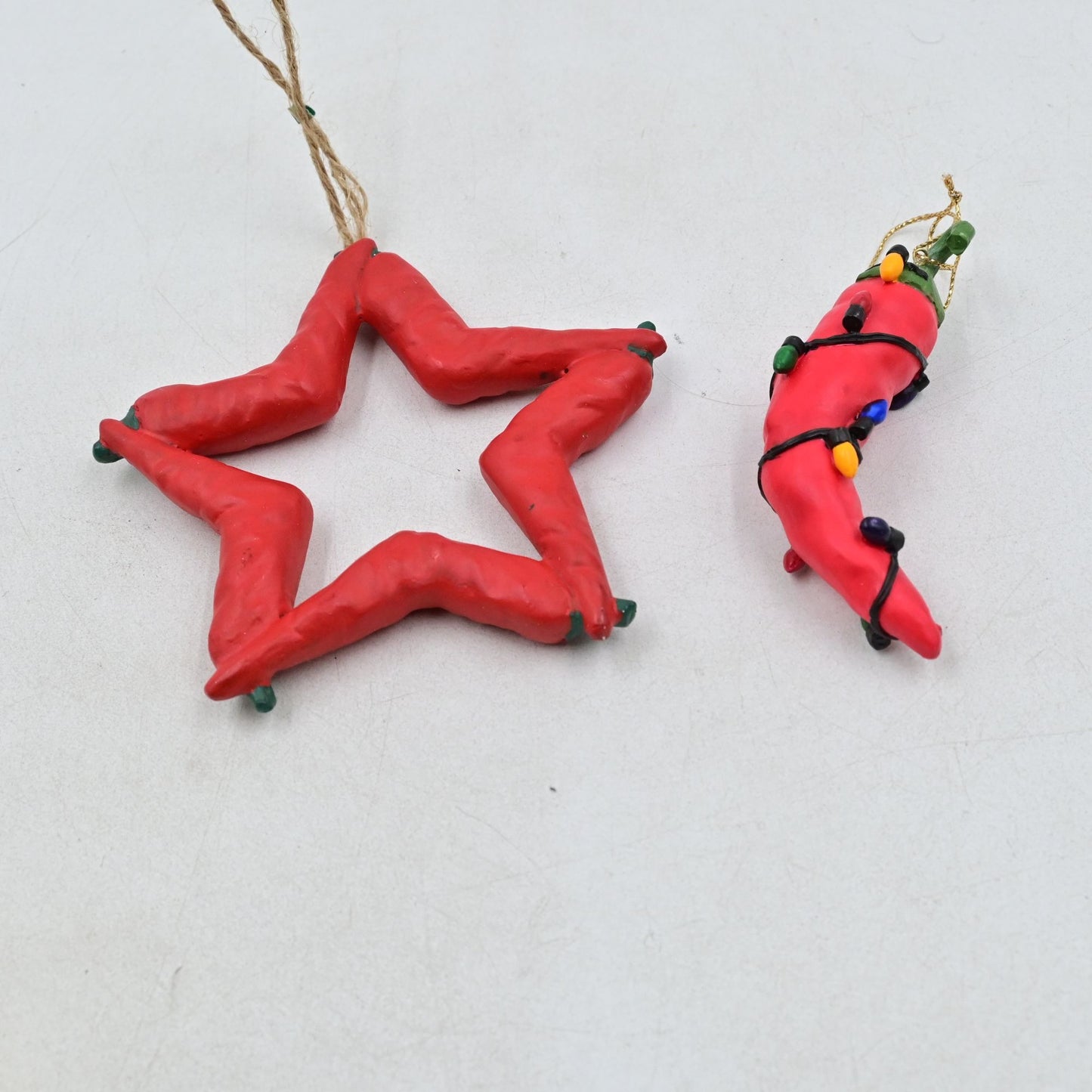 Red Hot Chilli Pepper Star & Wrapped In Lights Ornament Bundle Of 2