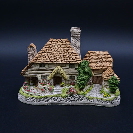 Vintage 1985 David Winter Cottages Kent Cottage Figure