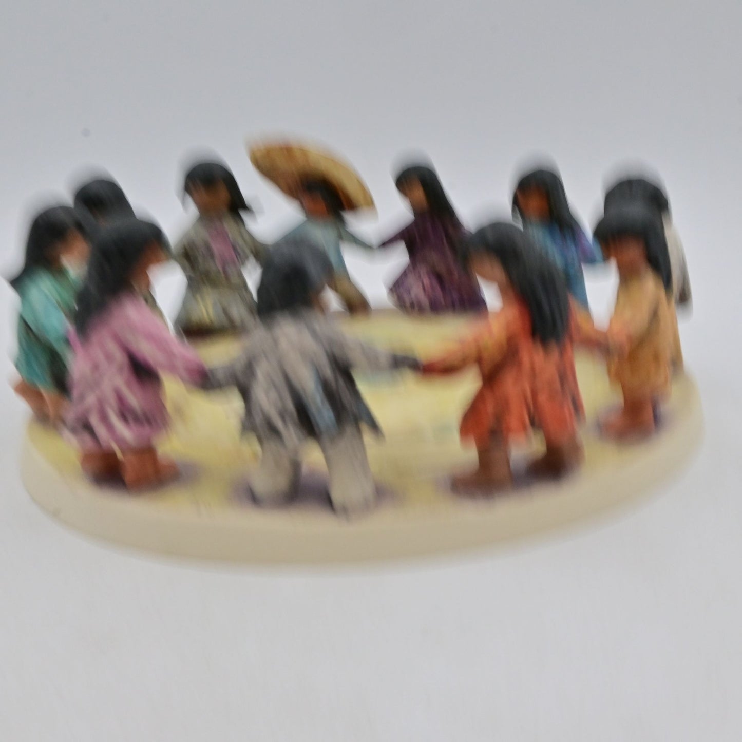 Vintage Goebel Degrazia Los Ninos Circle Of Friends Figurine W/ Box
