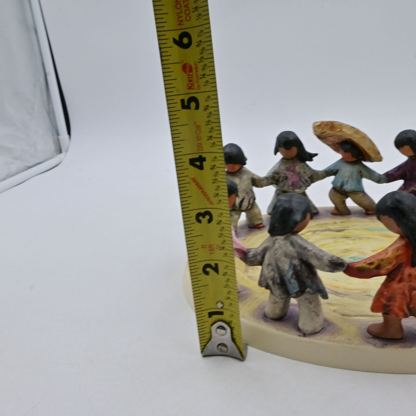 Vintage Goebel Degrazia Los Ninos Circle Of Friends Figurine W/ Box