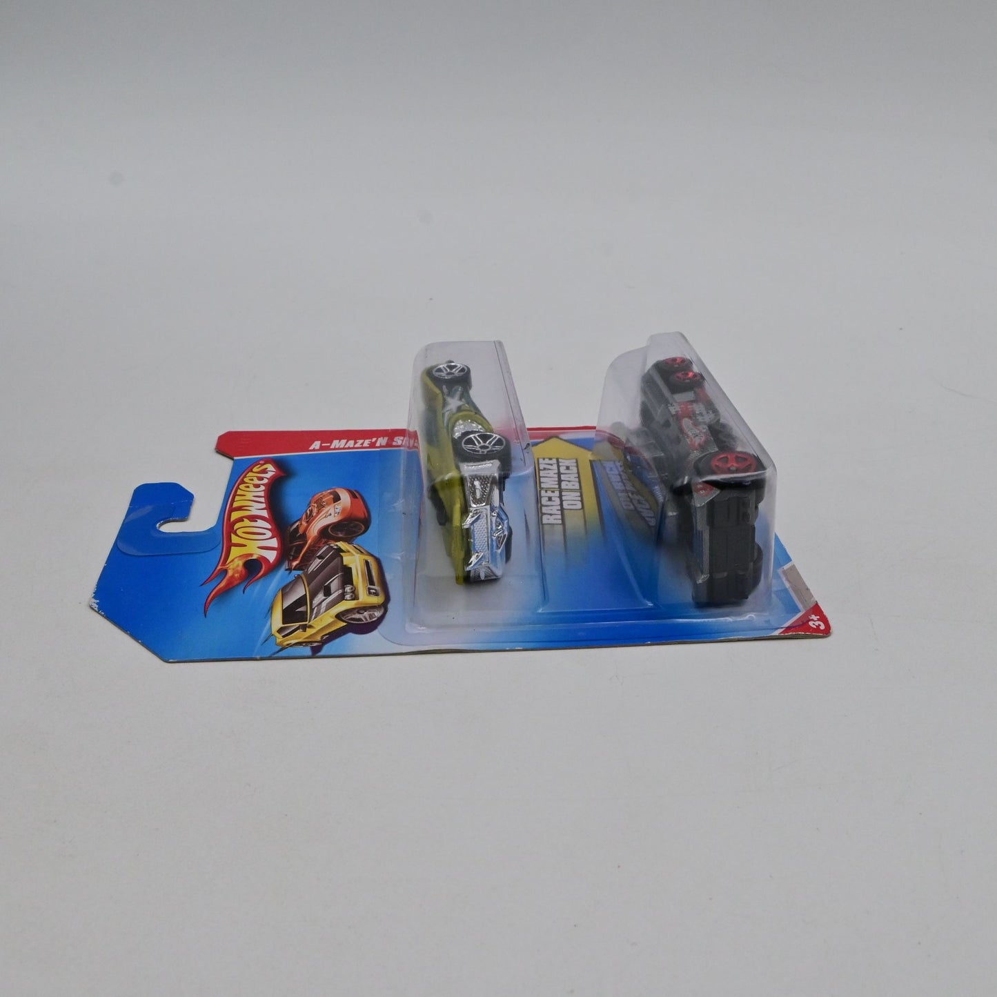 Hot Wheels A-Maze N Speedway 2-Pack Side Draft & Invader Die-Cast Cars