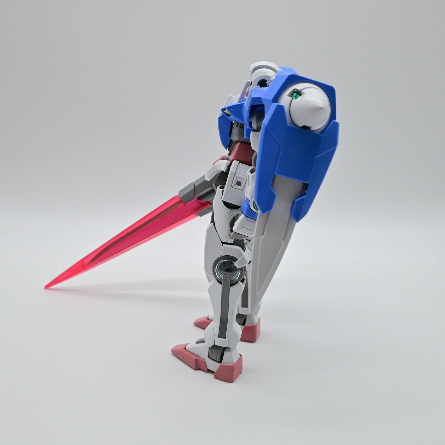 Bandai 1/144 HG 00 Raiser + GN Sword III Built