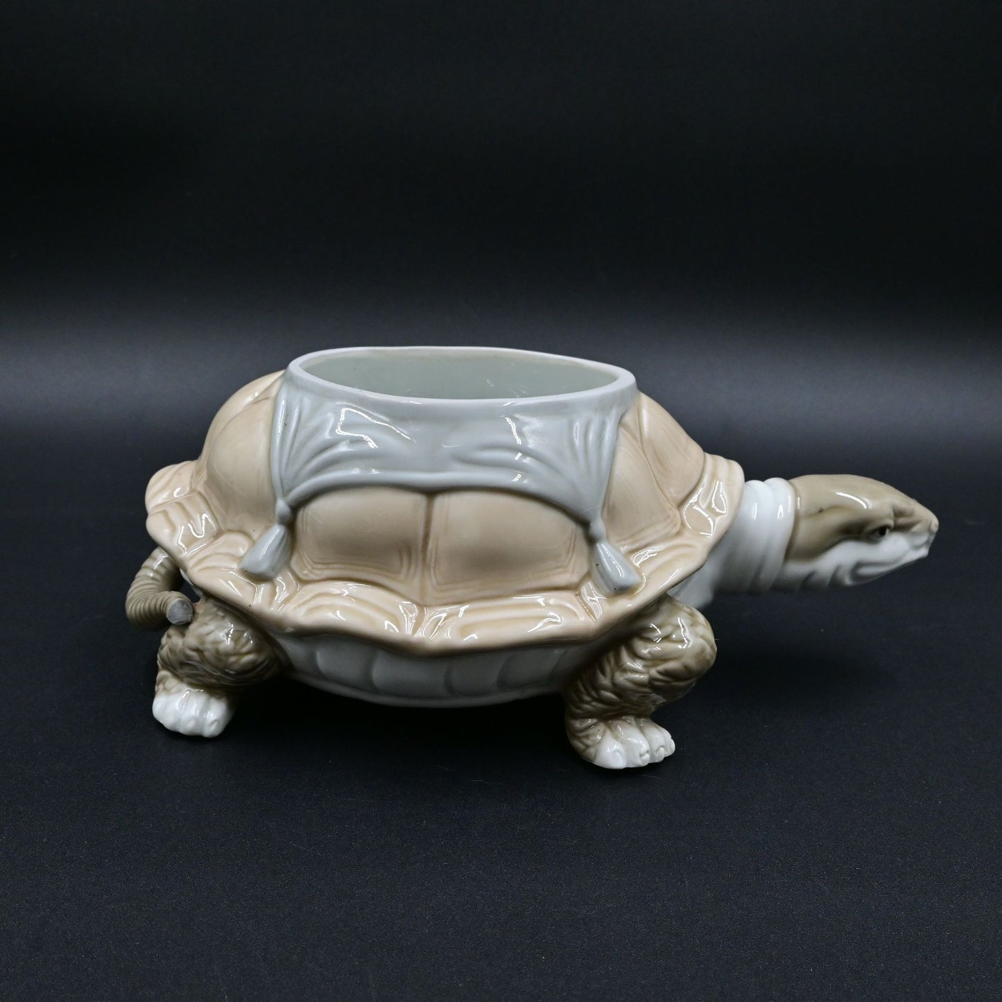 Porcelana de Cuernavaca Mexico Turtle Planter Figure