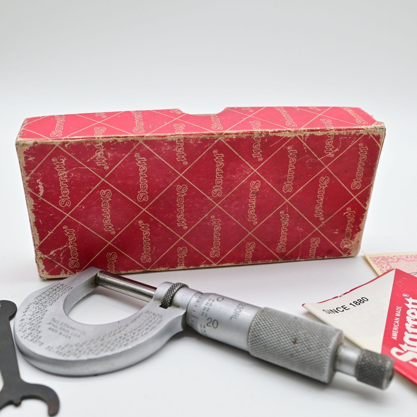 Starrett No. 230 Micrometer 0-1 Inch .001" W/ Box & Manuals