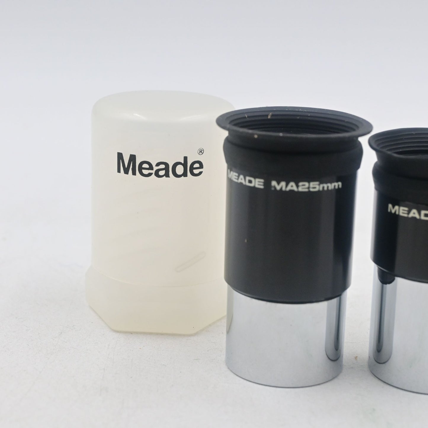 Meade Modified Achromatic Telescope Eyepieces MA25mm & MA9mm