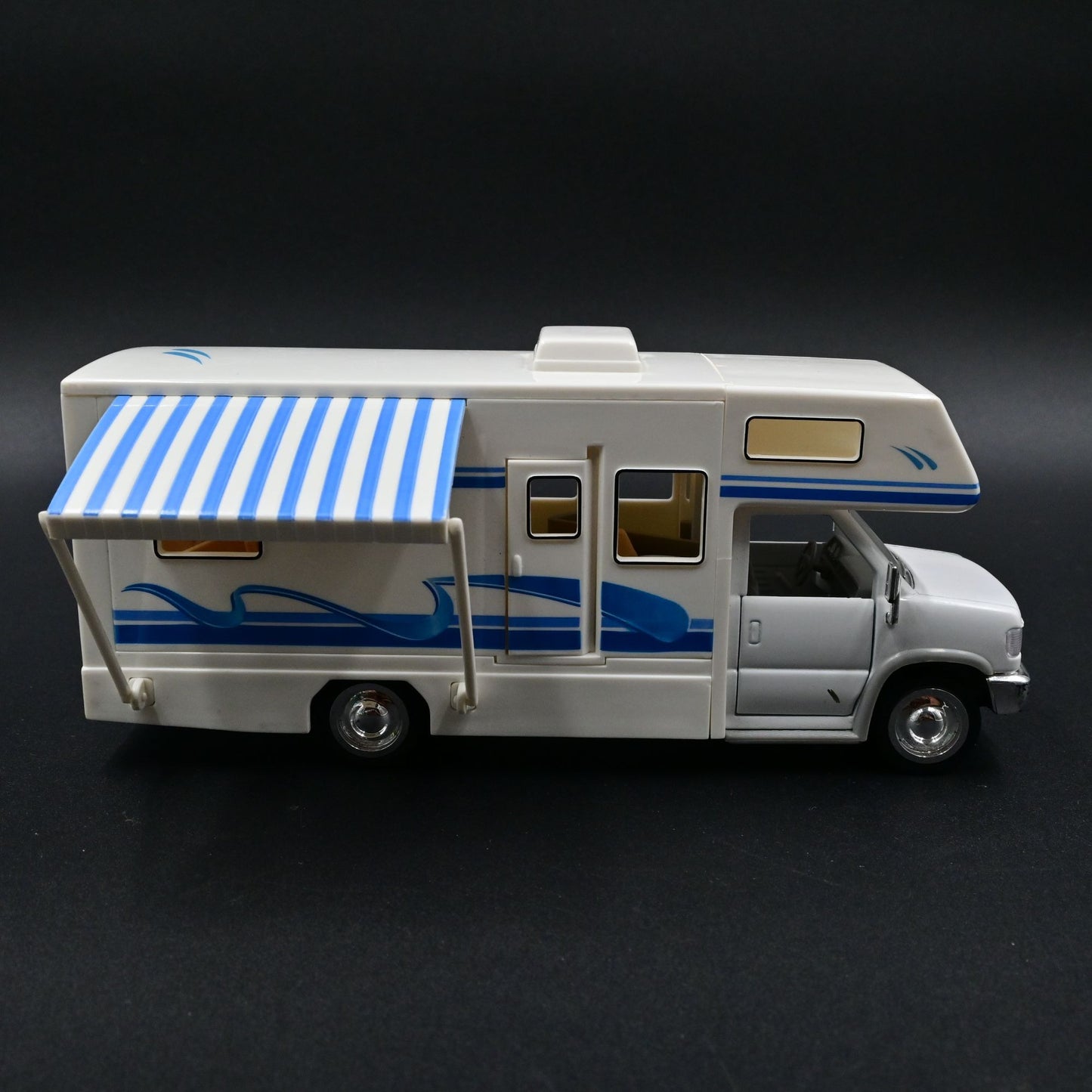 Superior-Sunnyside Sunny Recreational Van Dealer Promo Model 1/32 Vintage