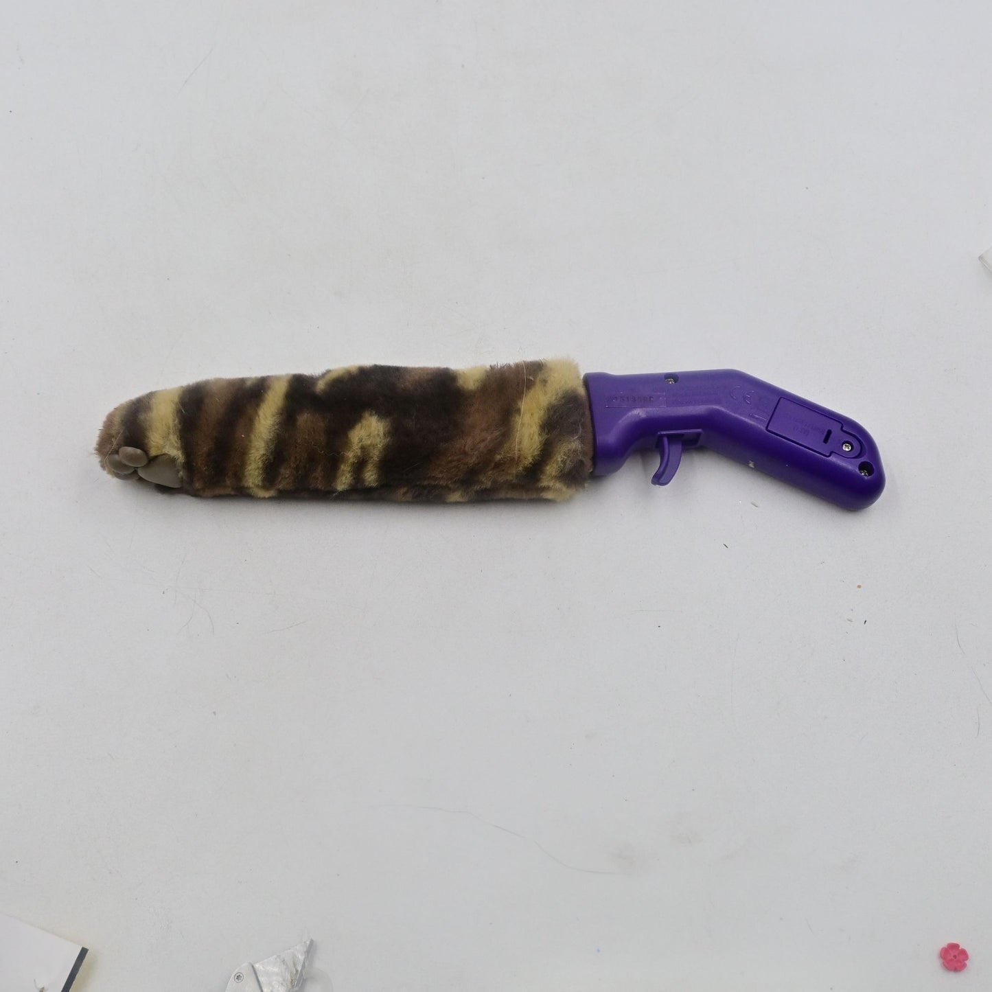 The Original Cat Paw Tiger Paw By Wicked Cool Toys Tested