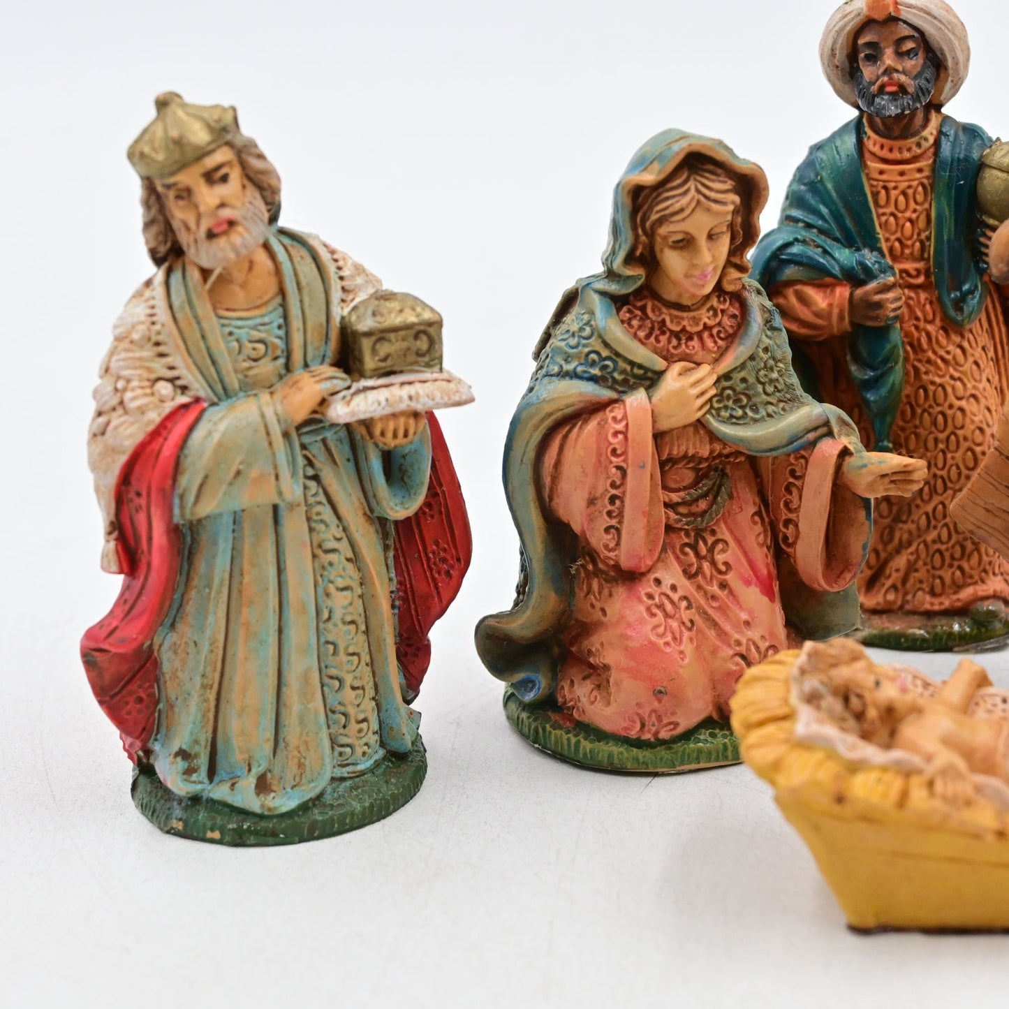 Italy Plastic Nativity Mary Joseph & Baby Jesus Holy Family Three Kings