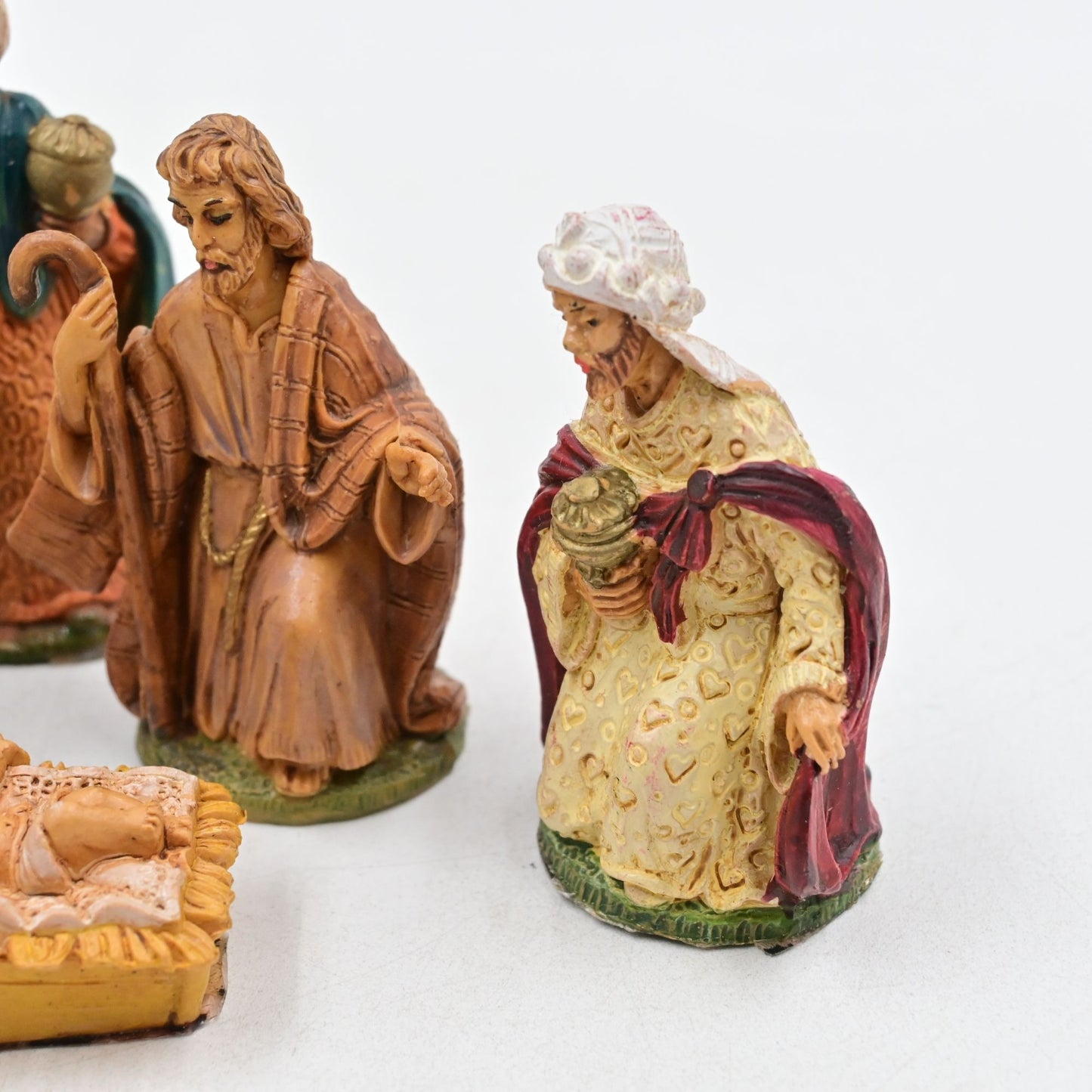 Italy Plastic Nativity Mary Joseph & Baby Jesus Holy Family Three Kings