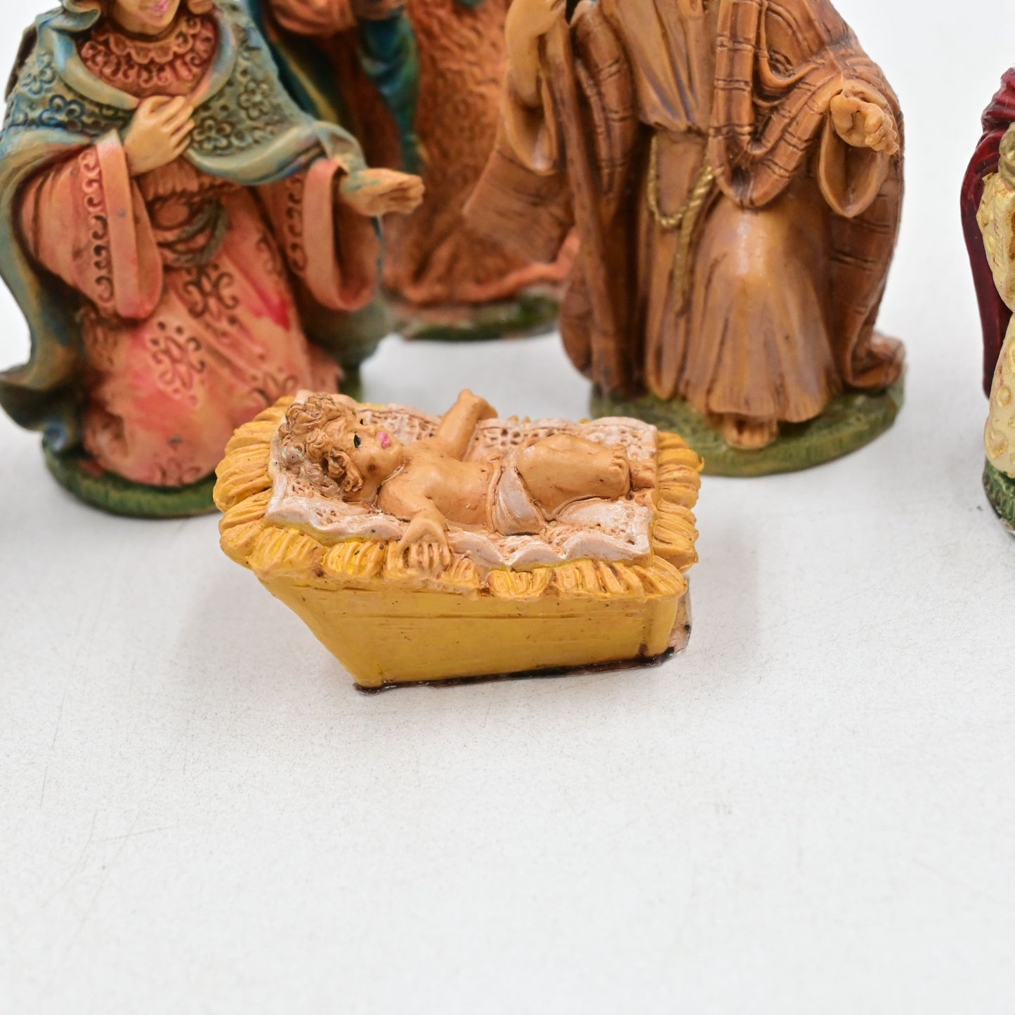 Italy Plastic Nativity Mary Joseph & Baby Jesus Holy Family Three Kings
