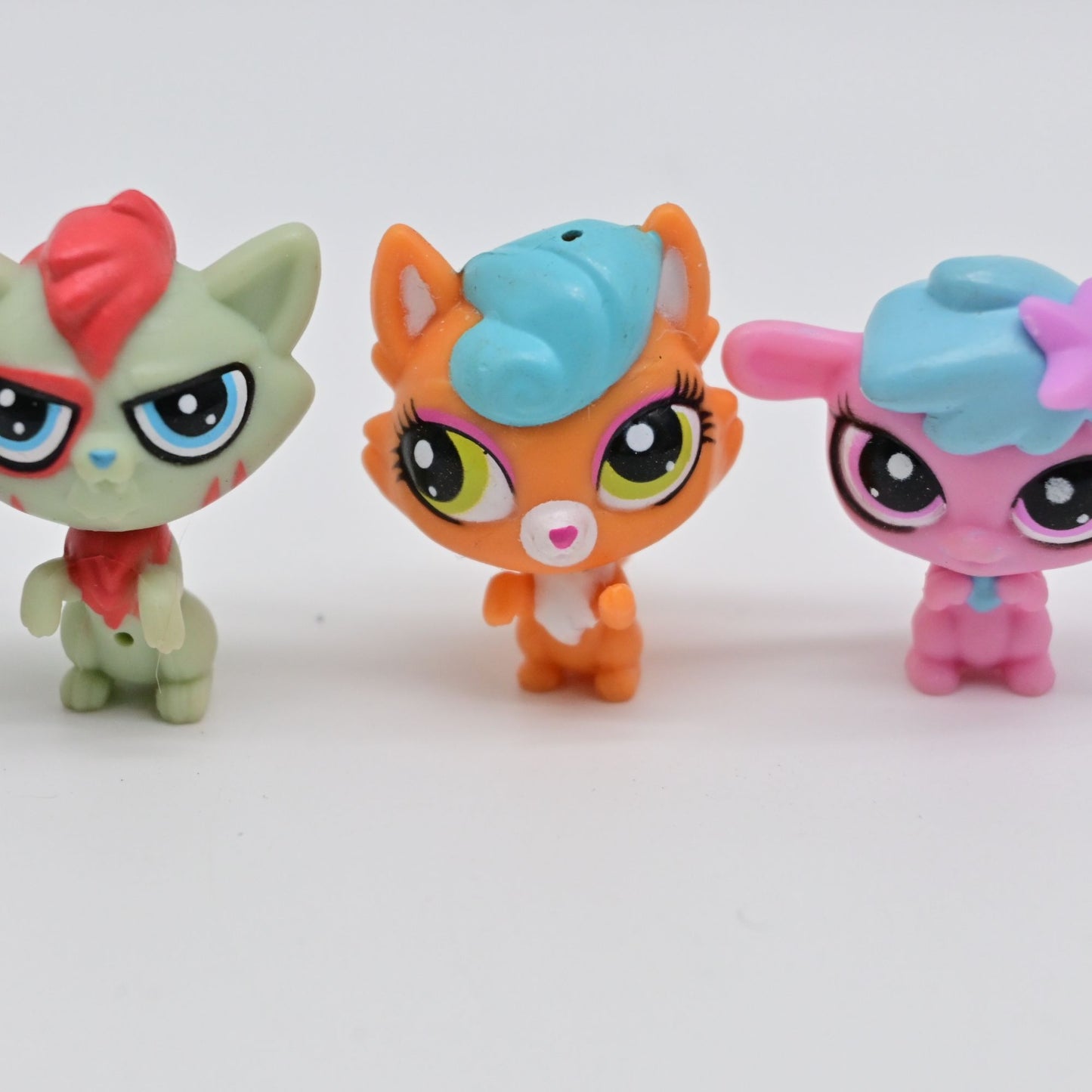 Littlest Pet Shop Mini Figure Lot Of 4 Collectibles Cat & Lamb Toy Figures