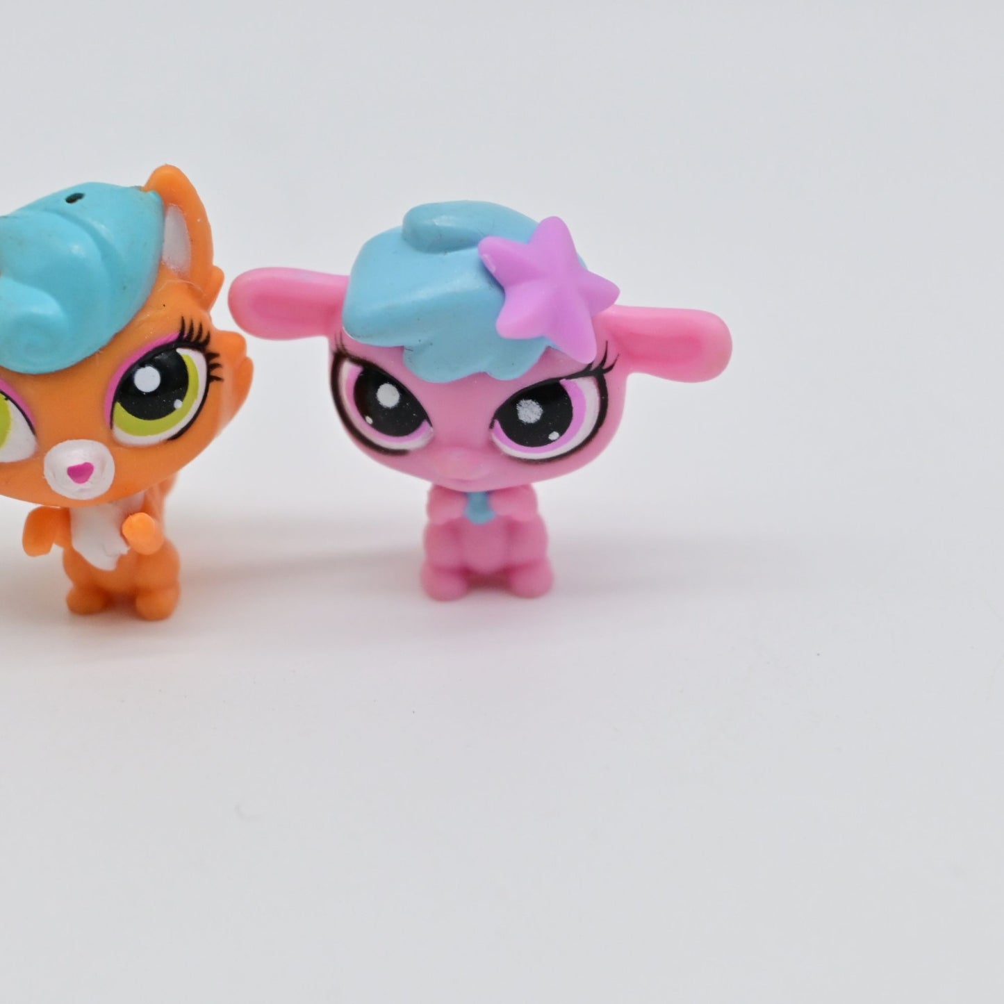 Littlest Pet Shop Mini Figure Lot Of 4 Collectibles Cat & Lamb Toy Figures