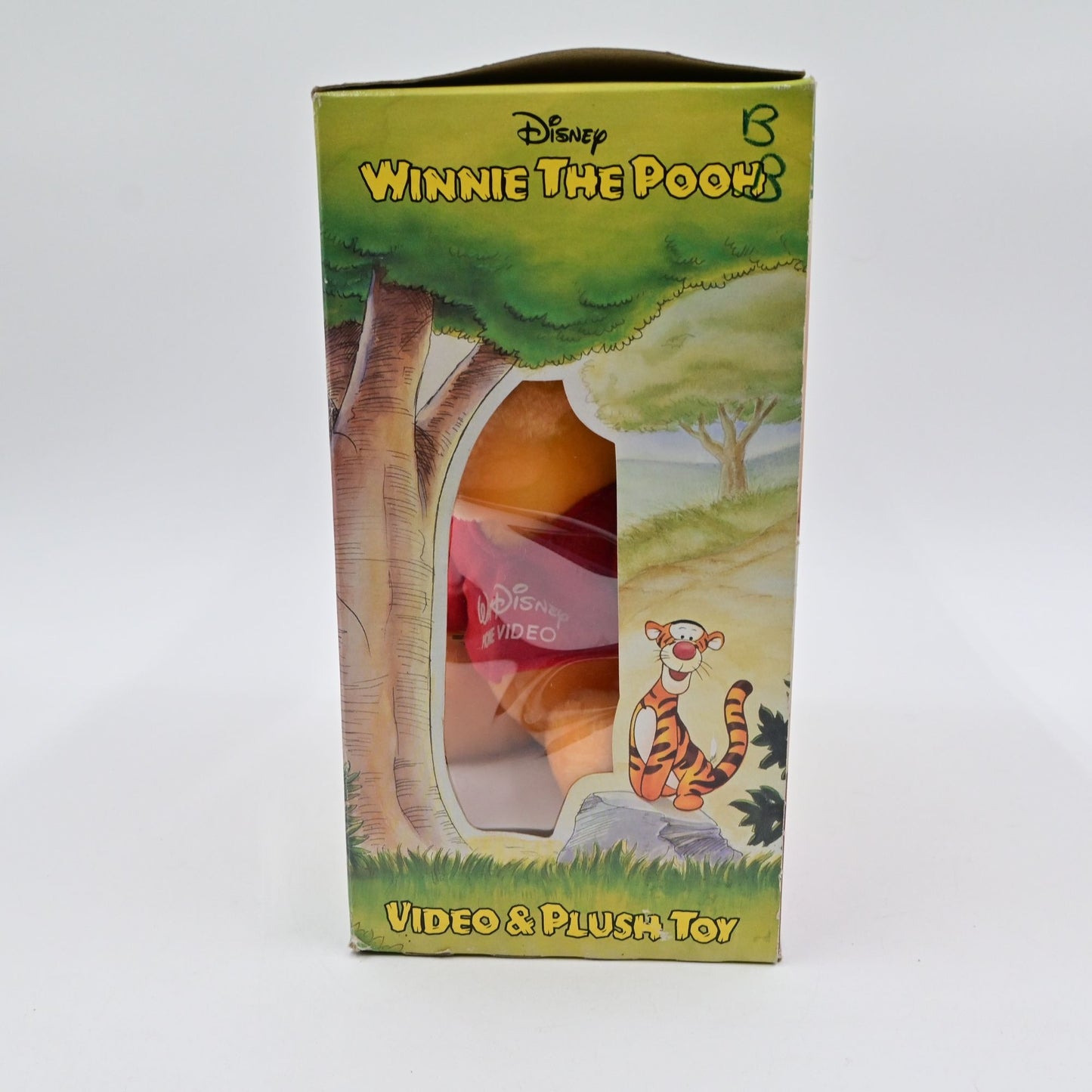 Disney Winnie The Pooh Video & Plush Toy Set With The Honey Tree Limited Edition Box
