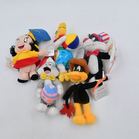 Looney Tunes Year Bugs Bunny, Foghorn Leghorn, Silvester, Daffy Duck, Petunia