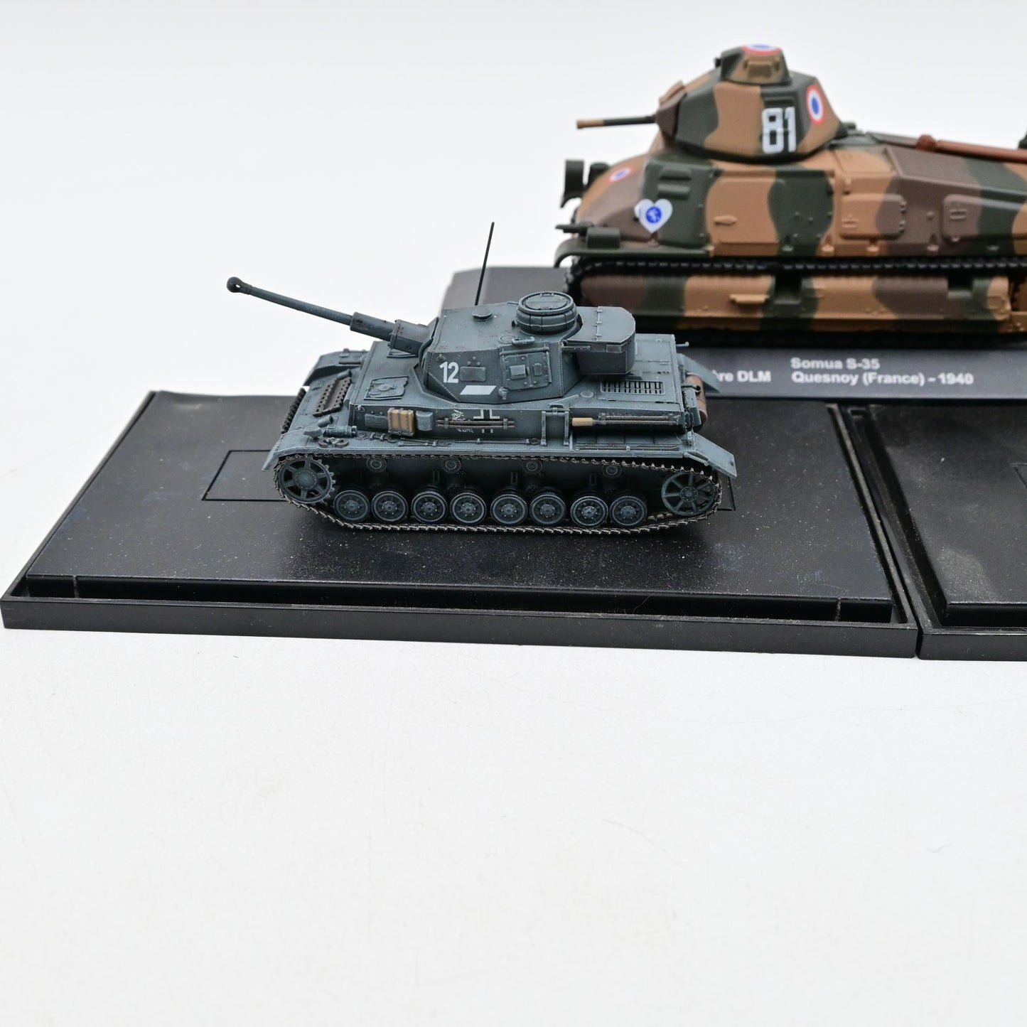 WWII / Gulf War Military Tanks On Display Bases Bundle Of 4