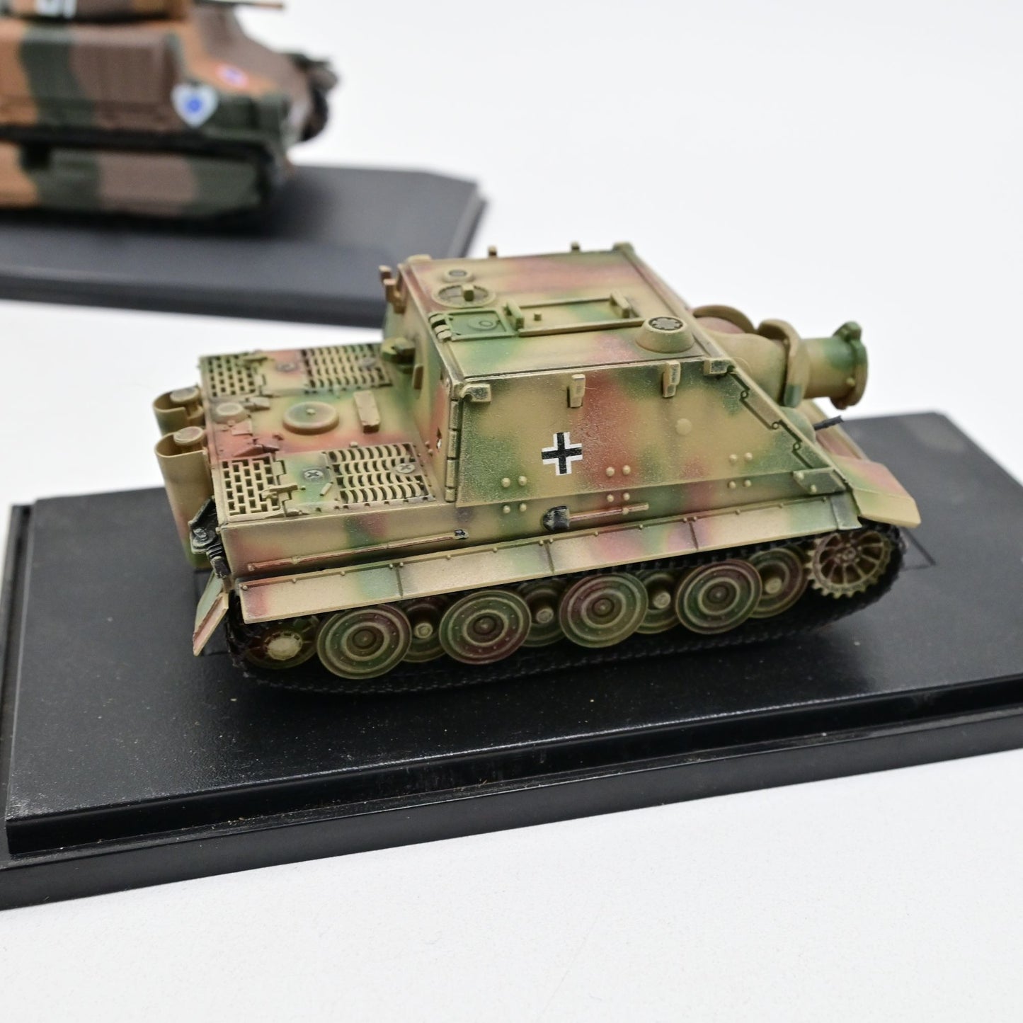 WWII / Gulf War Military Tanks On Display Bases Bundle Of 4
