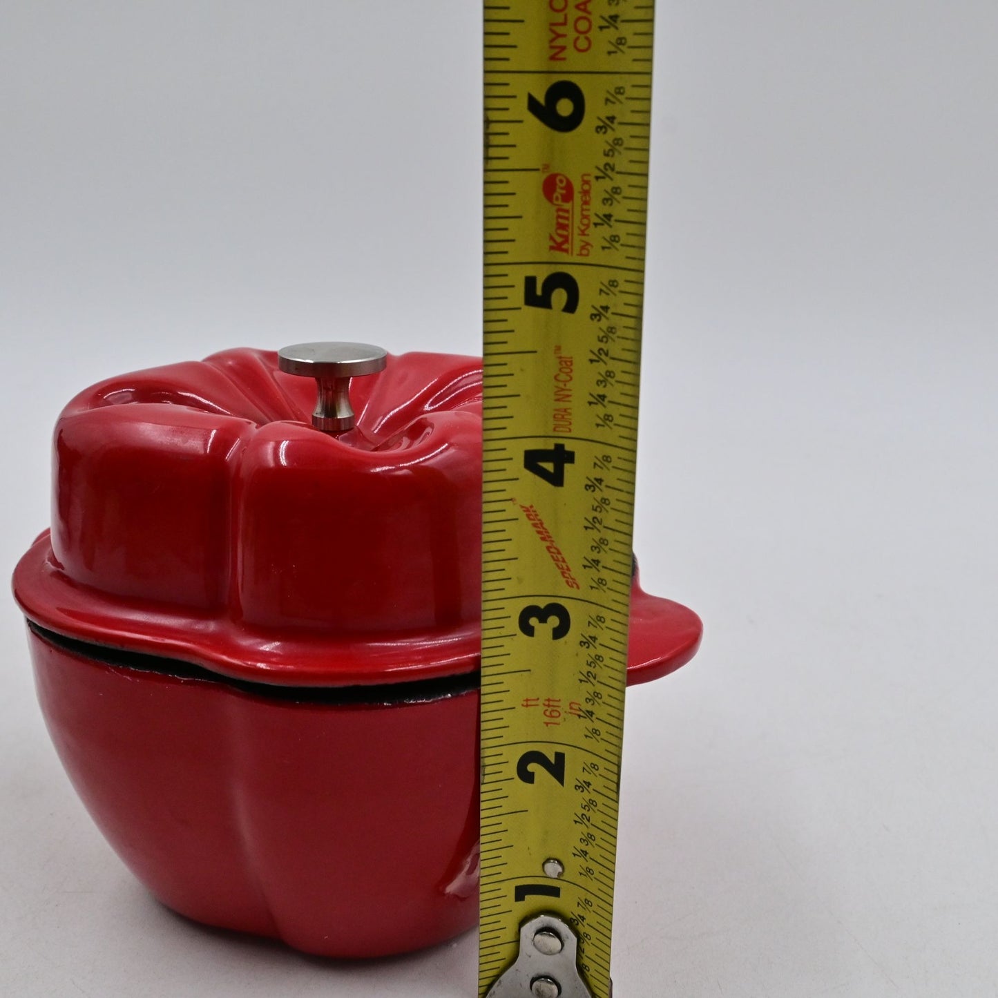 Red And Green Bell Pepper Cast Iron Mini 4"