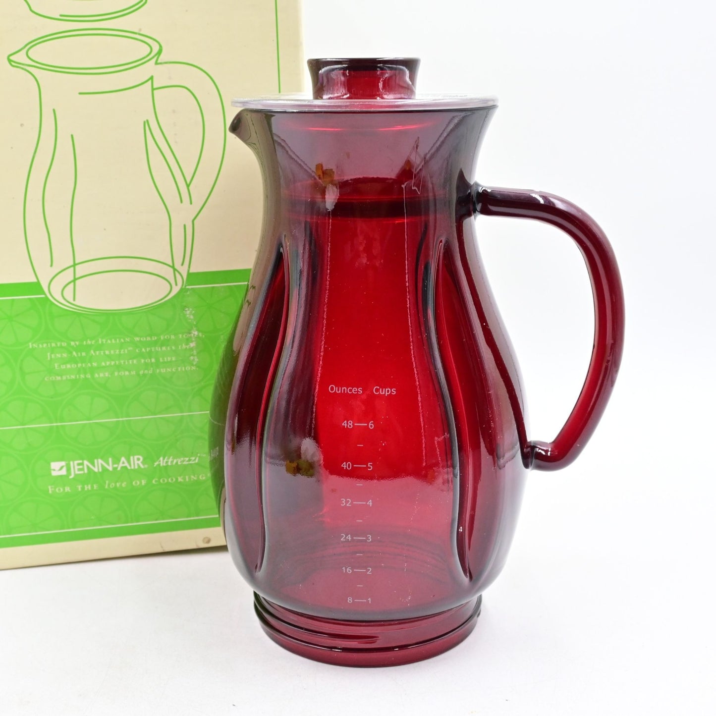 Jenn-Air Attrezzi Blender Mixer Carafe 48oz Ruby Red Pitcher