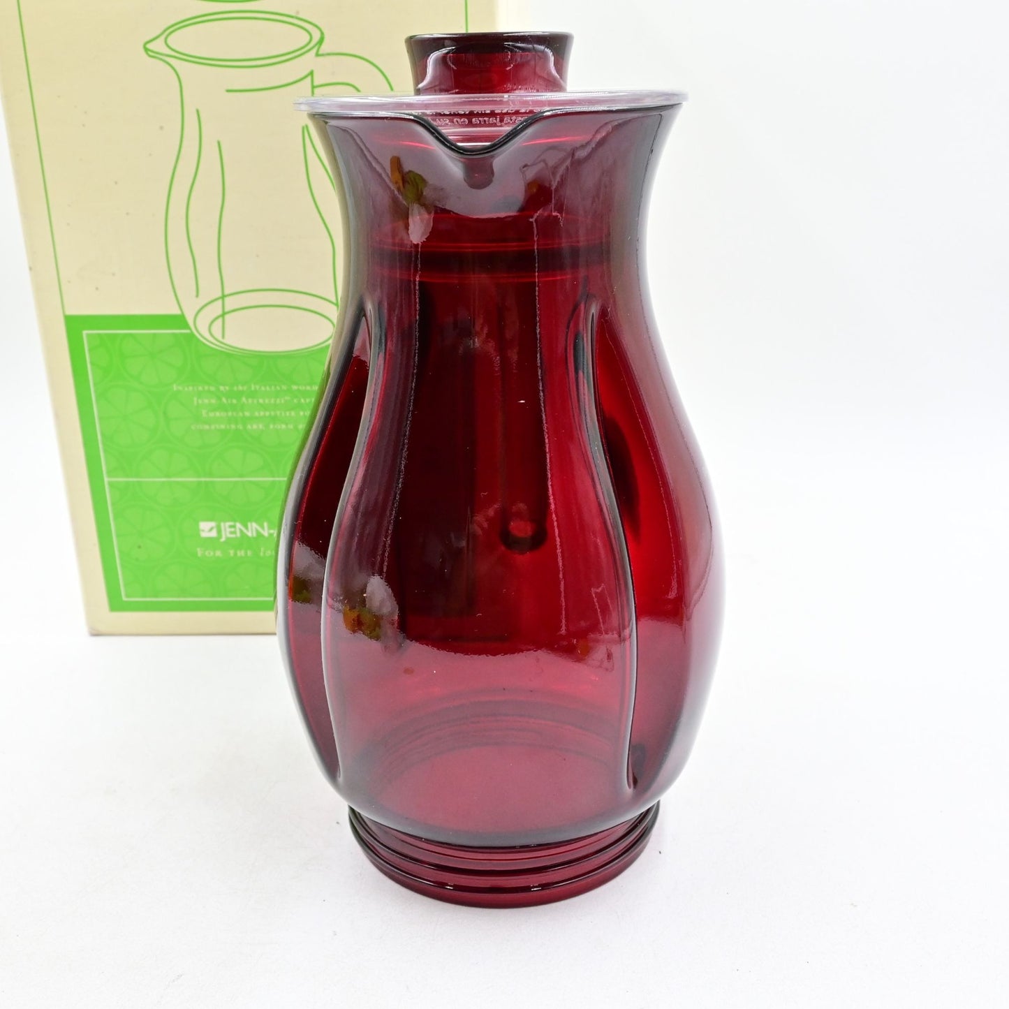 Jenn-Air Attrezzi Blender Mixer Carafe 48oz Ruby Red Pitcher