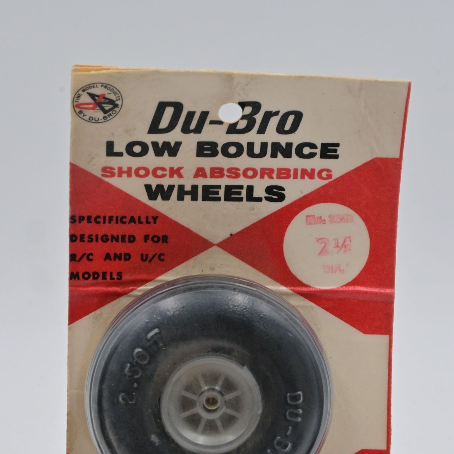 Du-Bro Low Bounce Shock Absorbing Wheels 2 3/4" For R/C & U/C Models