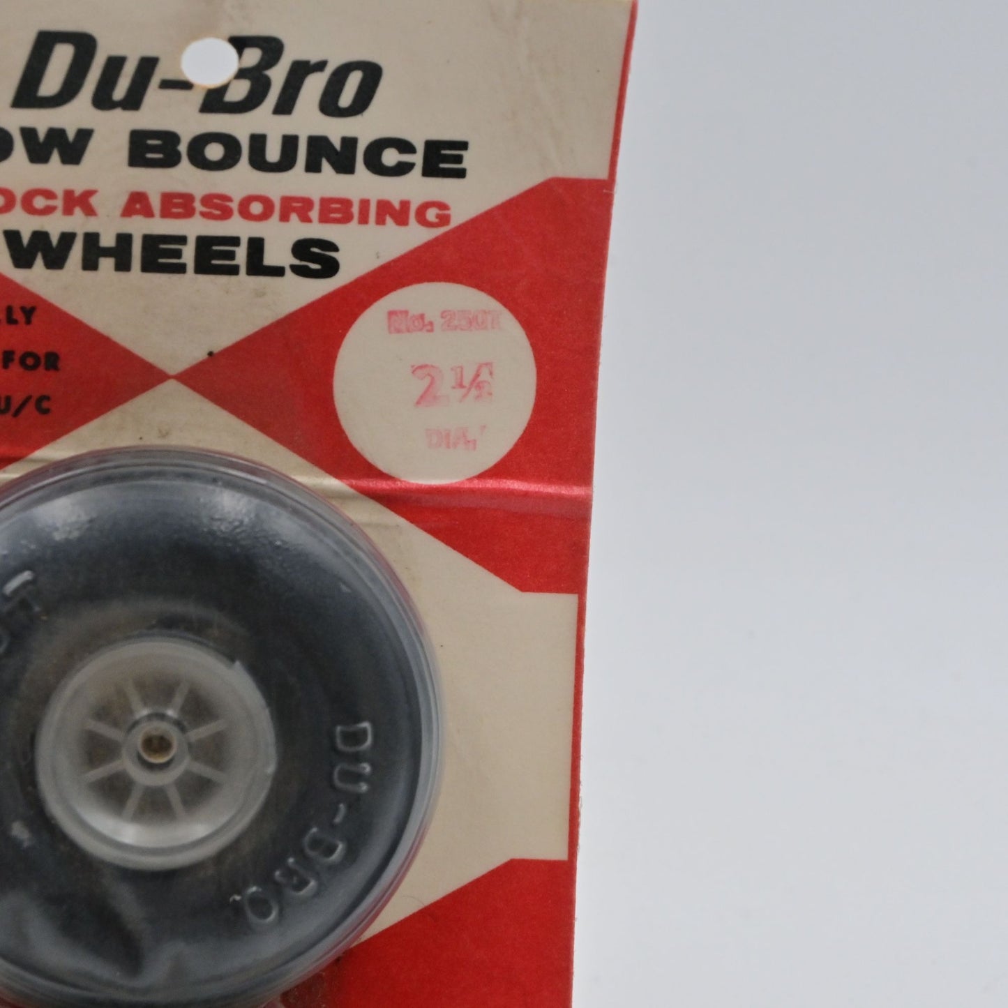 Du-Bro Low Bounce Shock Absorbing Wheels 2 3/4" For R/C & U/C Models