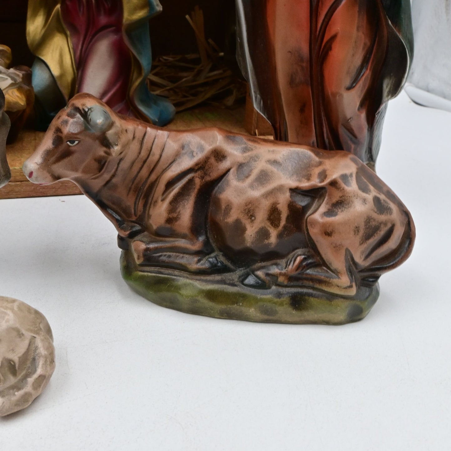 Vintage Nativity Set w/Wood Reed Creche, 11 Hand Painted Figures & Music Box