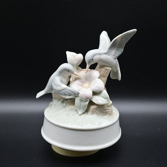 Karen Carson Creations Porcelain Hummingbird Figurine Music Box Vintage