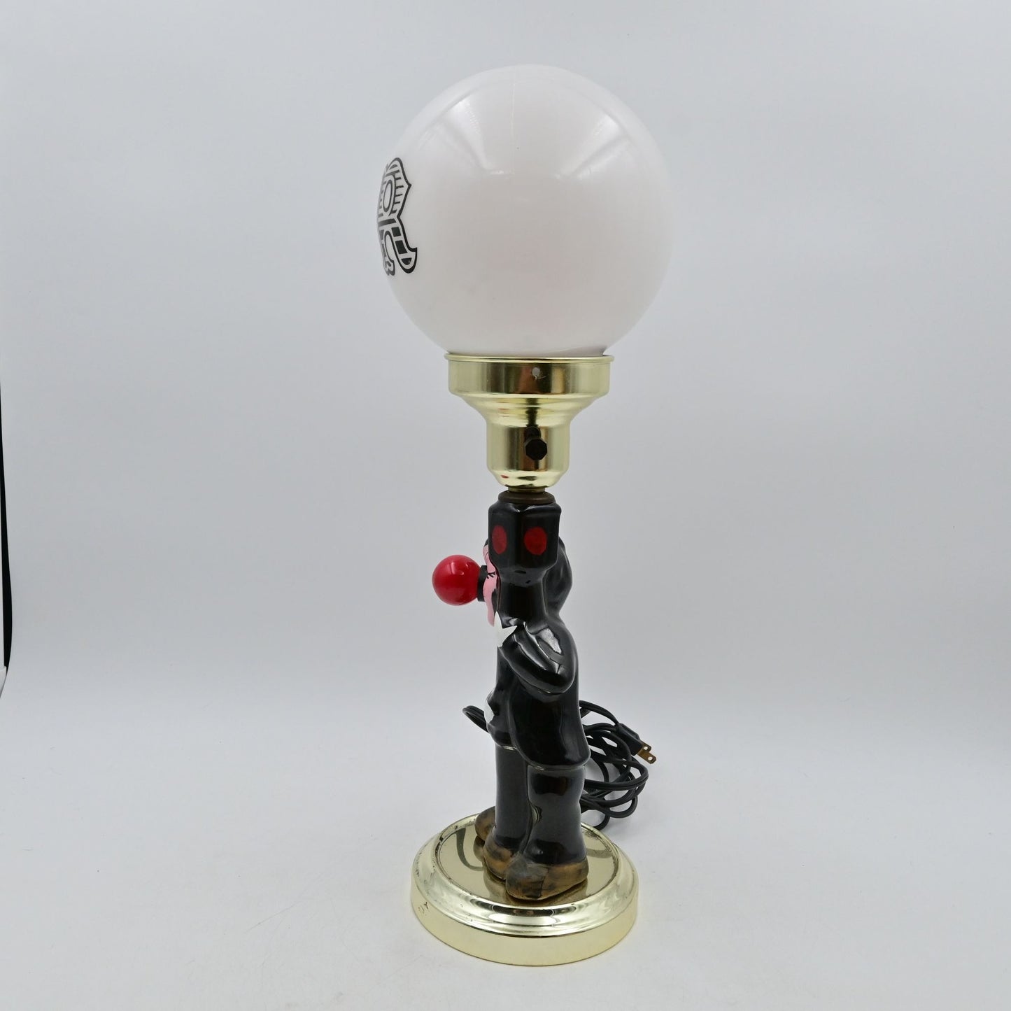 Charlie Chaplin Drunk Bum Lamppost Needs New Nose Lightbulb