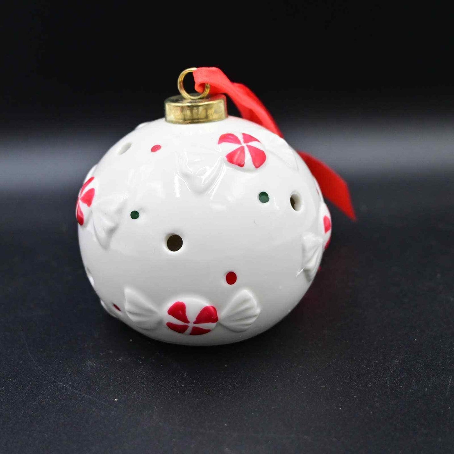 Ceramic Ball Light-Up White Candy Christmas Tree Ornament