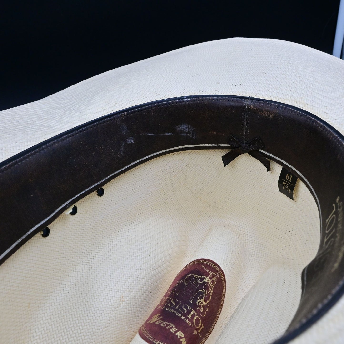 Resistol Cowboy Hat XXXX White Beaver Size 7 5/8 Damaged