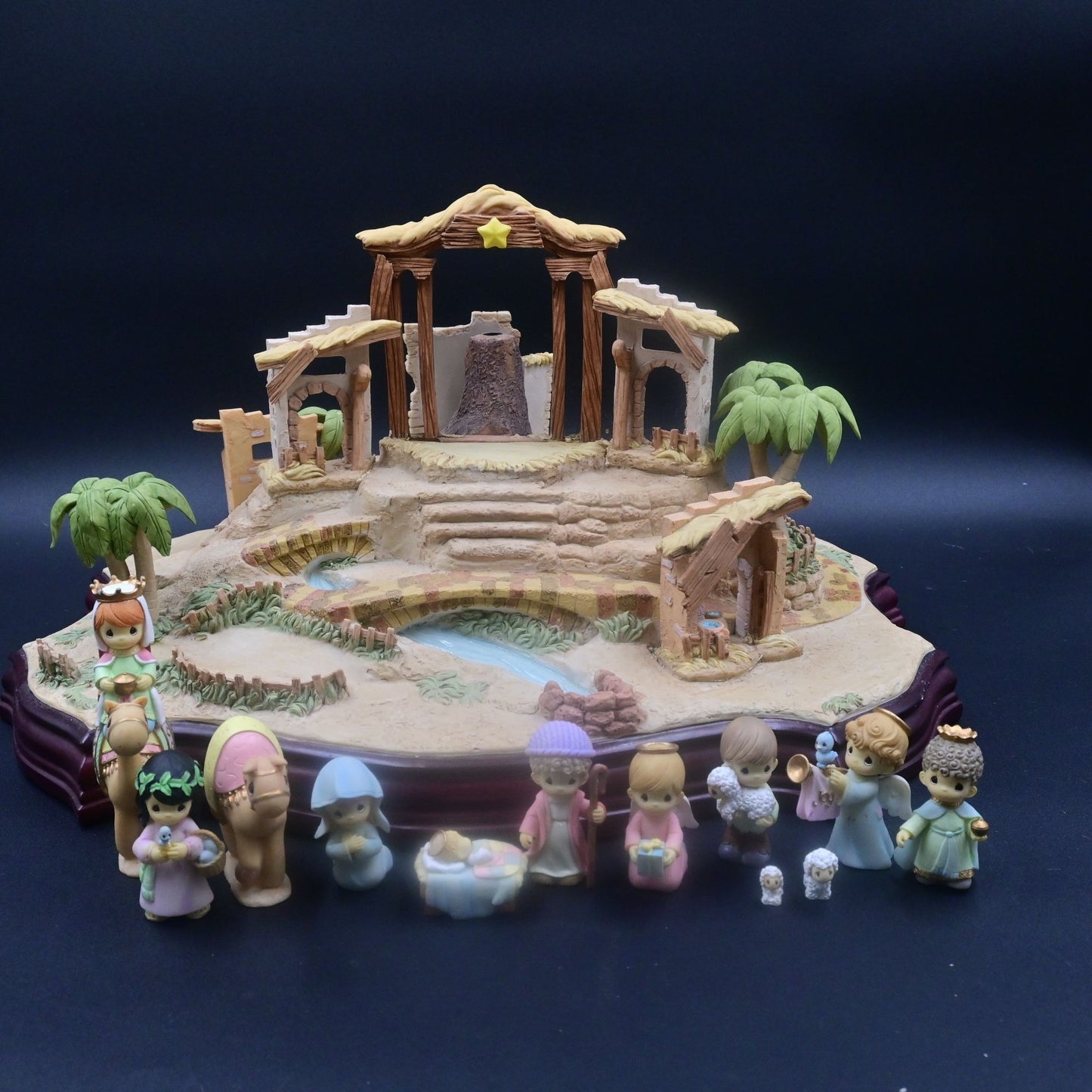 Hawthorne Village Precious Moments Christmas Nativity Set  Of 13