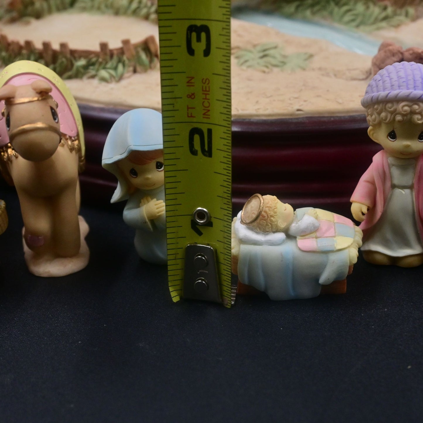 Hawthorne Village Precious Moments Christmas Nativity Set  Of 13